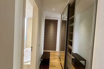 Emerald Bay @ Puteri harbour