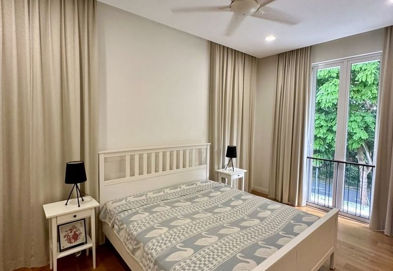 Emerald Bay @ Puteri harbour