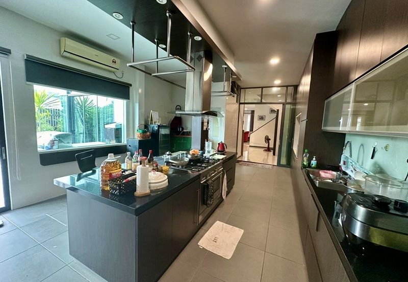 The Straits View Residences