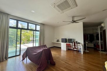 The Straits View Residences