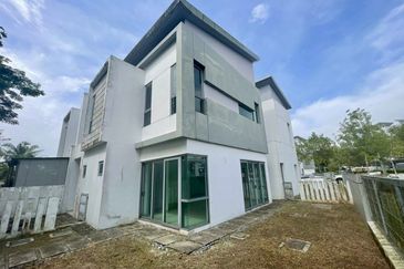 Sunway Lenang Heights