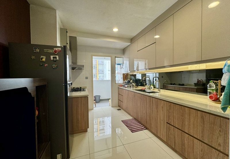 D'Suites , Akasia Horizon