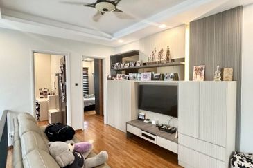 WaterEdge Residences