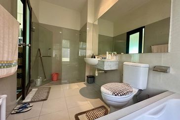 Bayou Creek, Leisure Farm