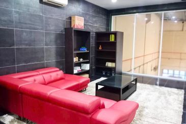 Nusa Cemerlang Industrial Park