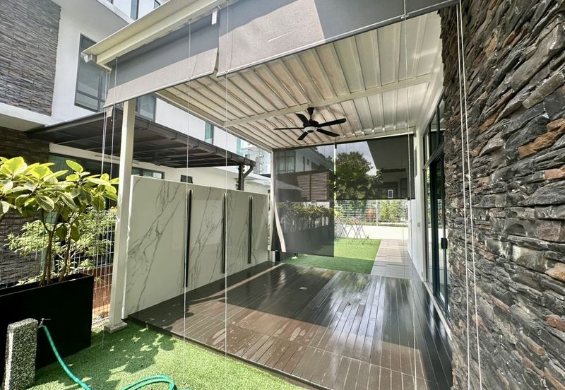 The Straits View Residences