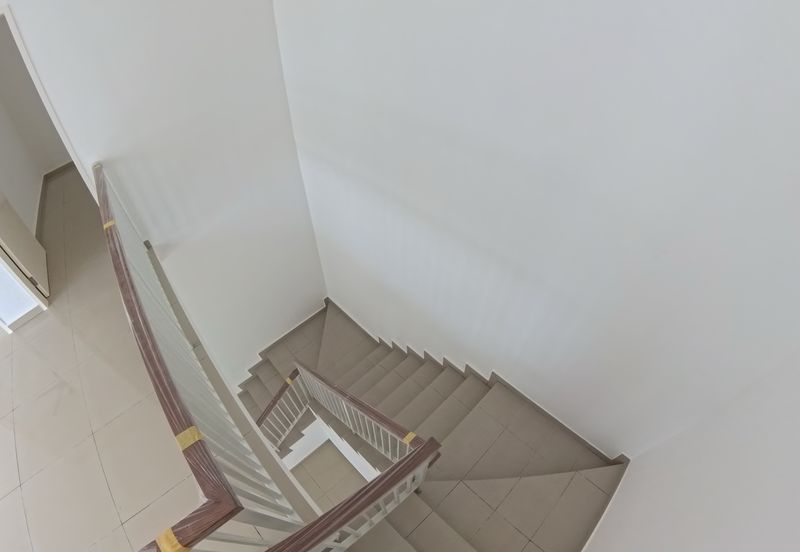 BAYU SUTERA PRECINT 2A