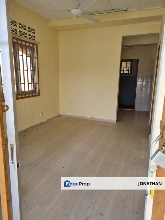 Bandar Ekar Semi_D-Cluster  Single Story House For Sale , Negeri Sembilan, Rantau