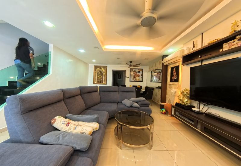 Bandar Dataran Segar