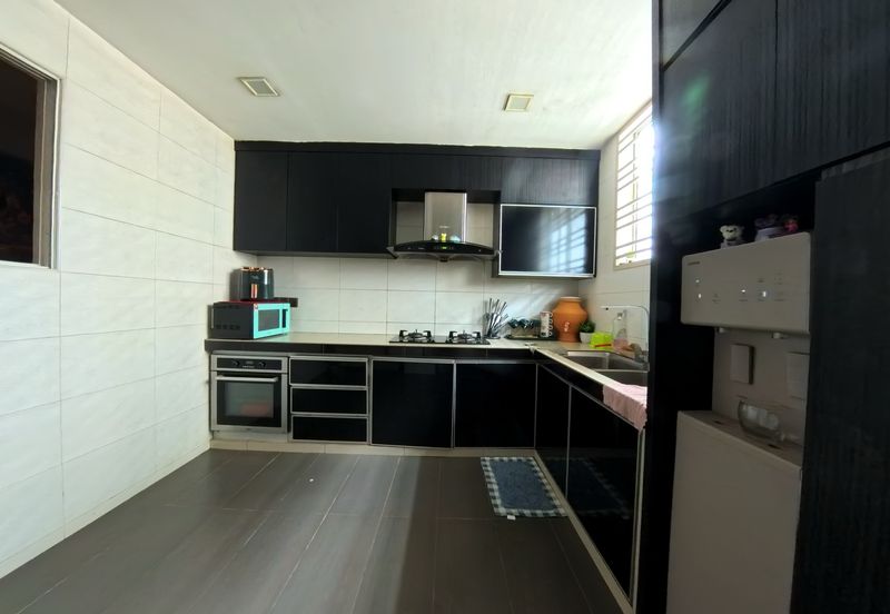 Bandar Dataran Segar