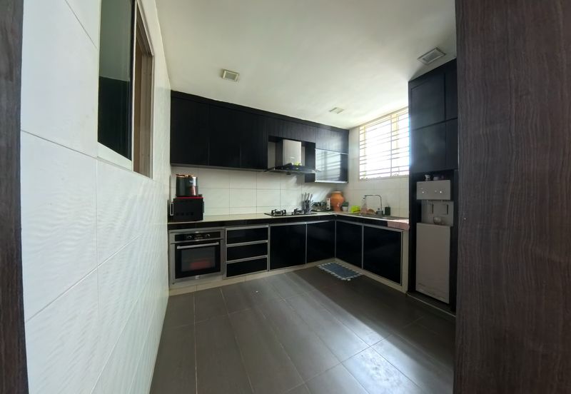 Bandar Dataran Segar