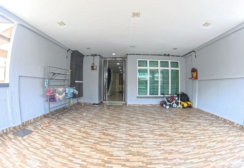 Bandar Dataran Segar