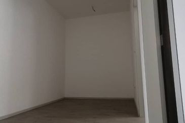 Dayana @Nilai Impian