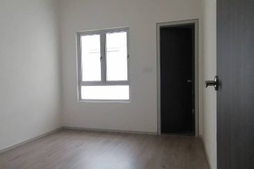 Dayana @Nilai Impian