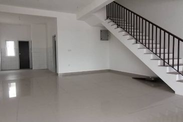 Dayana @Nilai Impian