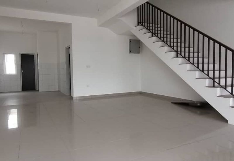 Dayana @Nilai Impian