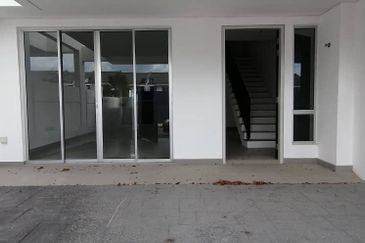 Dayana @Nilai Impian