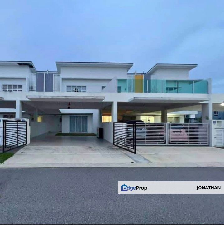 SURIAMAN 2A DOUBLE STORY FURNISHED  FOR SALE , Negeri Sembilan, Seremban