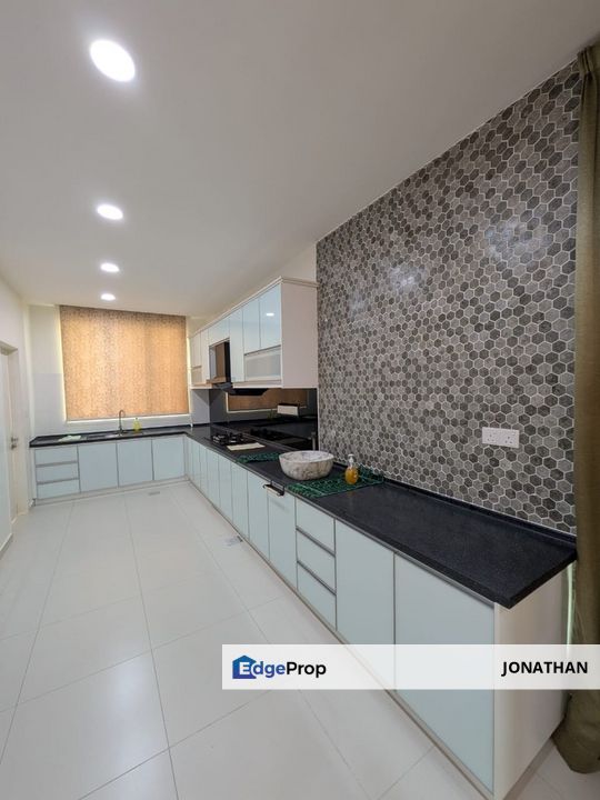 HIJAYU 3 DOUBLE STORY END LOT FULLY FURNISH  HOUSE FOR RENTAL, Negeri Sembilan, Seremban