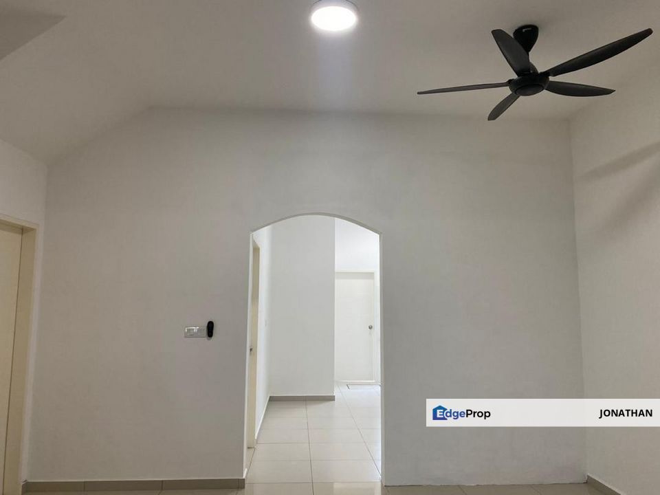 299-LAMAN SENDAYAN DOUBLE STORY HOUSE RENT, Negeri Sembilan, Seremban