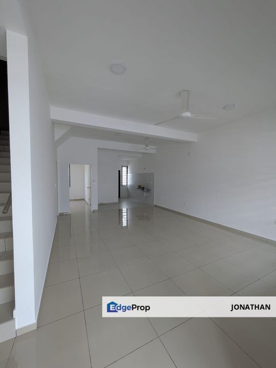 EKA HEIGHT SENDAYAN DOUBLE STORY HOUSE RENTAL, Negeri Sembilan, Seremban