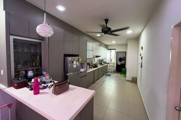 HIJAYU 3A @ BANDAR SRI SENDAYAN