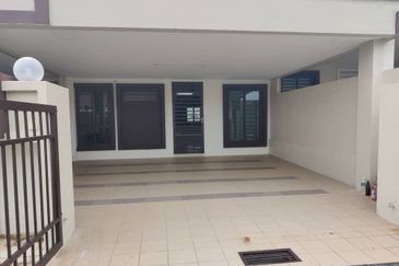 TAMAN BAYU INDERA, LUKUT