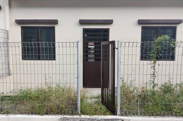 TAMAN BAYU INDERA, LUKUT