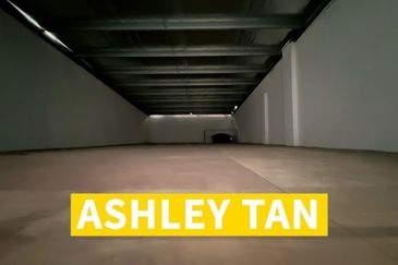 Brand New Semi-D Factory Warehouse IKS Simpang Ampat 10,400sft CCC Ready