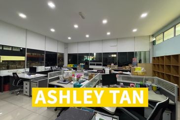 Brand New Semi-D Factory Warehouse IKS Simpang Ampat 10,400sft CCC Ready