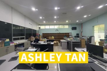 Brand New Semi-D Factory Warehouse IKS Simpang Ampat 10,400sft CCC Ready