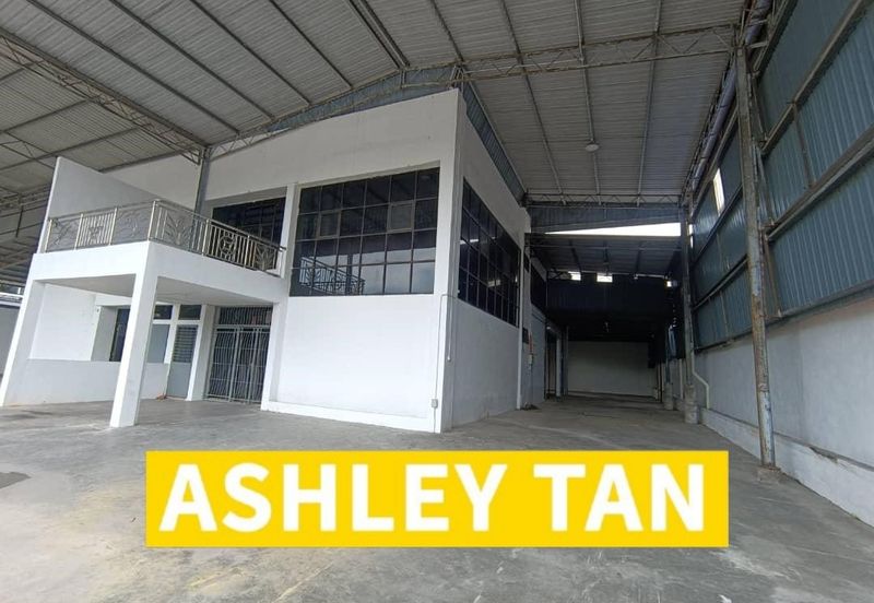 NEW REFURBISH Semi-D Factory Warehouse IKS Valdor Sg Bakap 2-adjoining