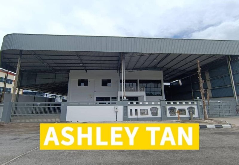 NEW REFURBISH Semi-D Factory Warehouse IKS Valdor Sg Bakap 2-adjoining