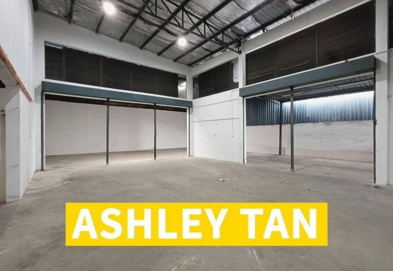 NEW REFURBISH Semi-D Factory Warehouse IKS Valdor Sg Bakap 2-adjoining