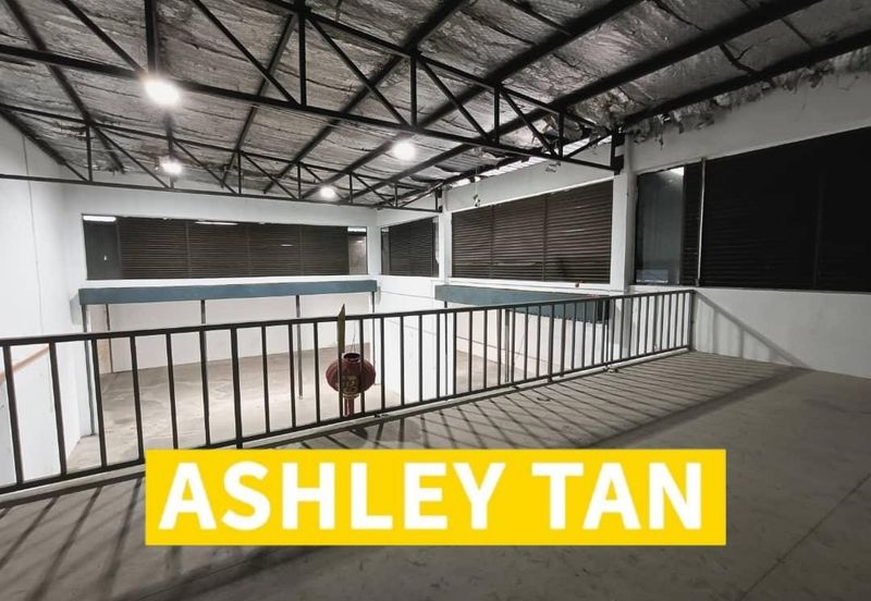 NEW REFURBISH Semi-D Factory Warehouse IKS Valdor Sg Bakap 2-adjoining