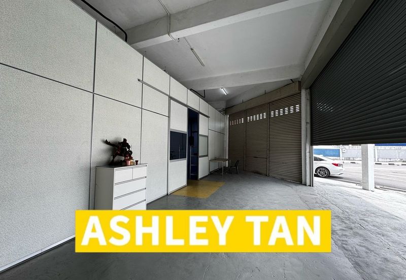 Strategic Location 1.5 Storey Terrace Factory Warehouse Valdor 7000sft