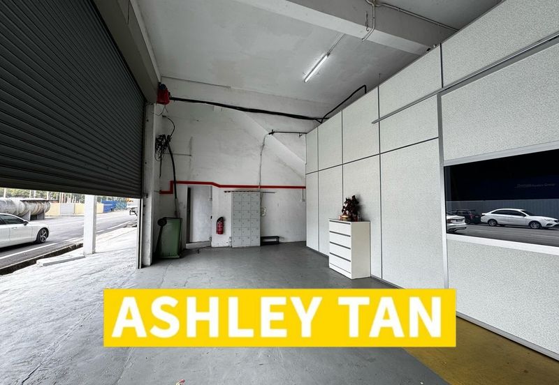 Strategic Location 1.5 Storey Terrace Factory Warehouse Valdor 7000sft