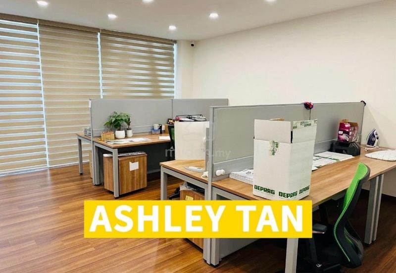 High Expo 3sty Golden Light Industry Factory Warehouse Facing Mainroad