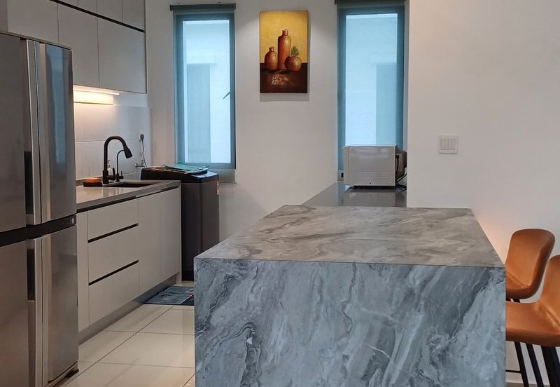 Good Reno Furnish Cohome Eco Horizon Cheap Price 2 Carpark Nice Owner