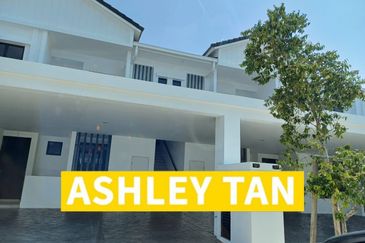 Good Reno Furnish Cohome Eco Horizon Cheap Price 2 Carpark Nice Owner