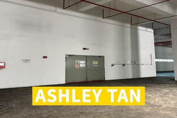 Multipurpose Three Storey Detached Factory Perai with 6nos Loading Bay