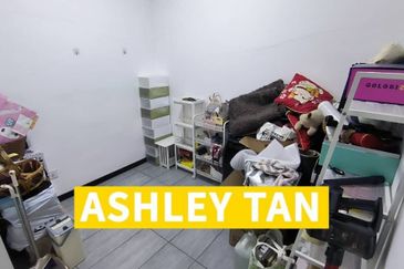 Utama Utropolis Batu Kawan 729sft Full Reno 2cp Move-In Condition