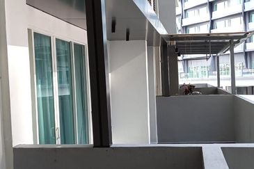 Tropicana Bay Residences