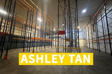 Spacious Logistic Warehouse&3-sty Office Seberang Prai 41893sf 1000amp