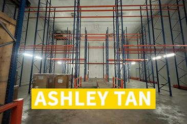 Spacious Logistic Warehouse&3-sty Office Seberang Prai 41893sf 1000amp