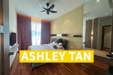 Queens Residences @ Queens Waterfront