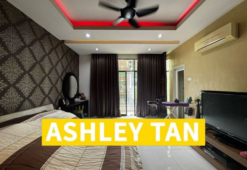 Freehold 3sty Terrace House Bayan Lepas Got Solar Heat support 2,838sf