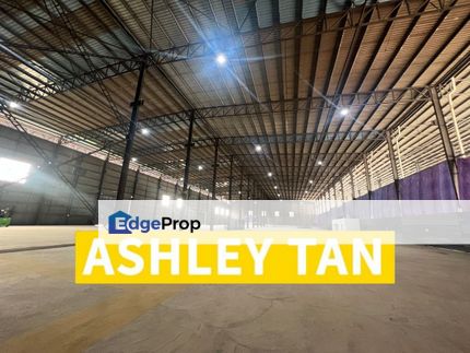 Spacious Factory Warehouse Valdor 120,000sft Got Loading Bay 1,200 Amp, Penang, Sungai Jawi