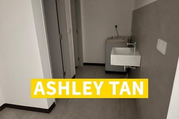 Worth Studio Utropolis Sensasi Batu Kawan Full Reno Furnish 500sft 1cp