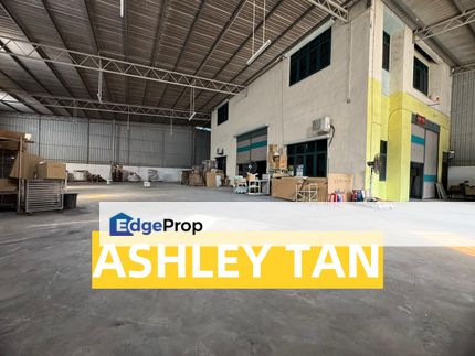Well-Maintain 1.5 Sty Semi-D Factory Permatang Tinggi 7000sf Got Video, Penang, Bukit Mertajam